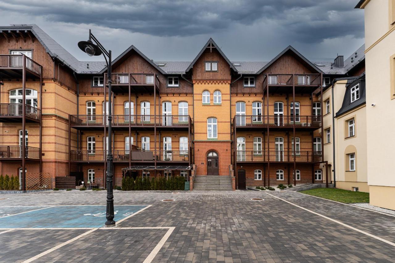 Apartament Foto Loft - Villa Vinci - Z Prywatnym Monitorowanym Parkingiem - Space Apart Jelenia Gora Exterior photo